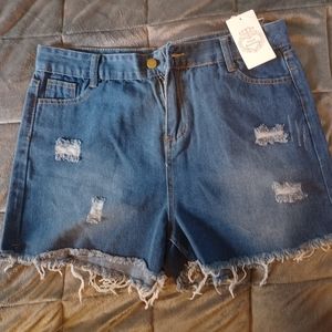 Floral Blooming distressed shorts